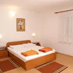 Apartment By The Sea Trpanj, Peljesac - 3162 Trpanj